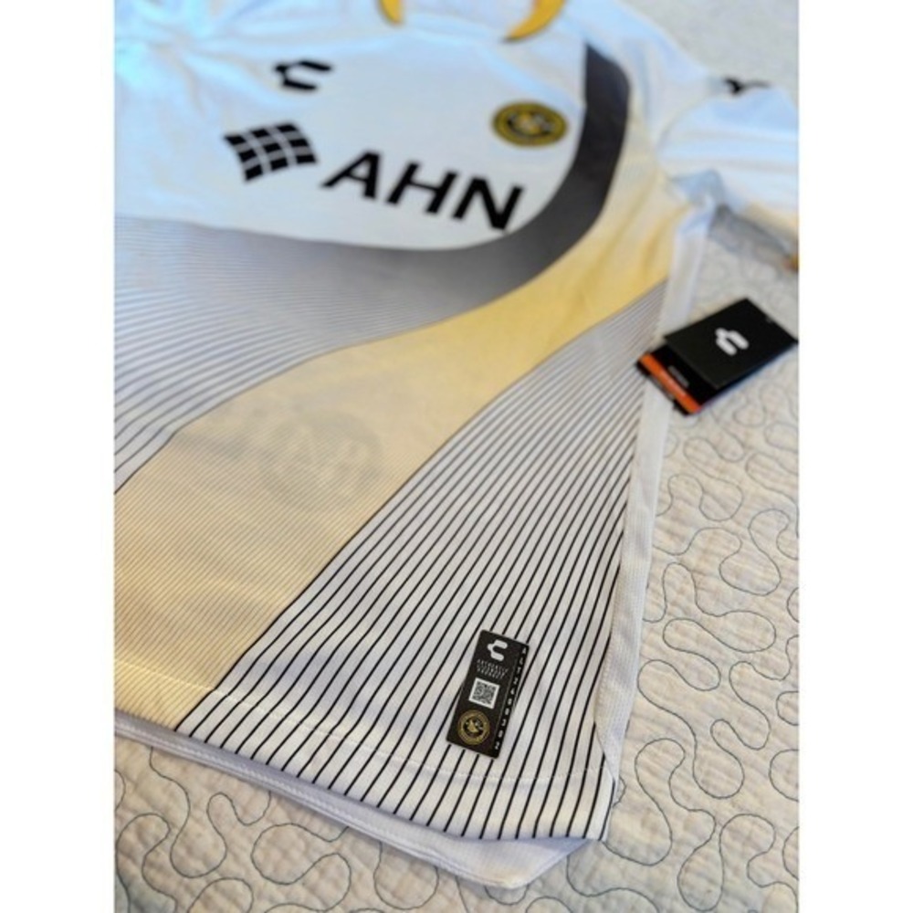 Charly Soccer Jersey Adult‎ G/L White Yellow AHN 84 Lumber New Tag - Picture 3 of 7